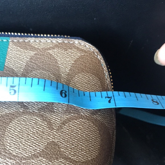Coach discontinued bag - Picture 7 of 9